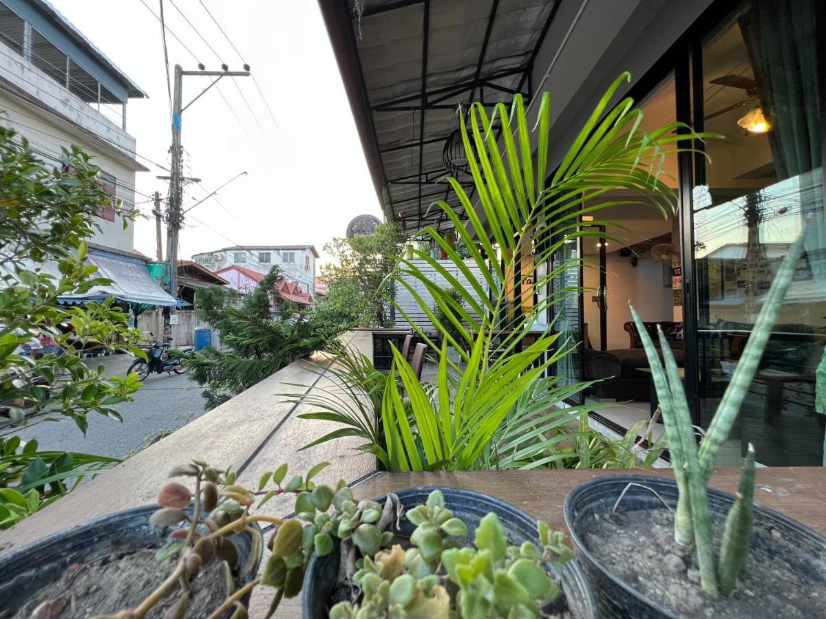 Family Home Chiang Mai Absolute House Exteriör bild